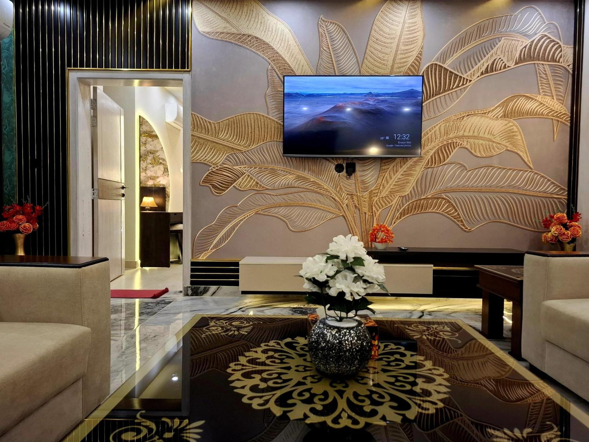 Royal Galaxy Hotel & Residence - Near Islamabad International Airport & Motorway Экстерьер фото