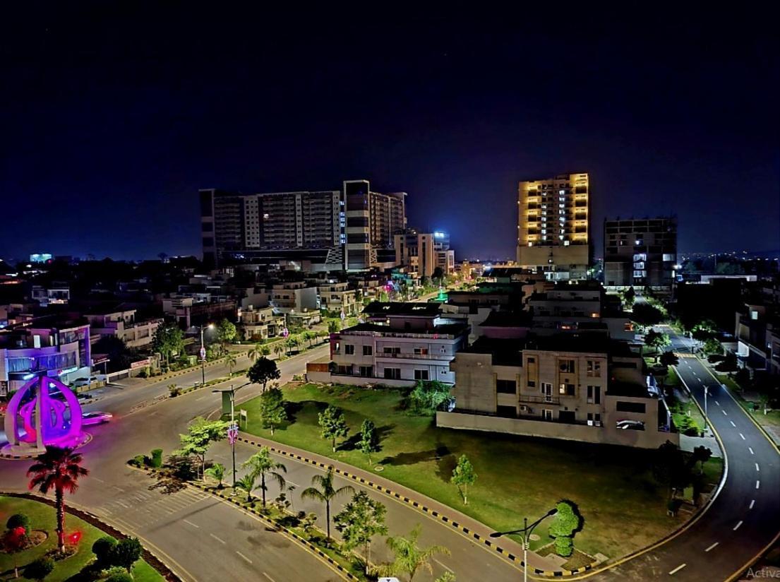 Royal Galaxy Hotel & Residence - Near Islamabad International Airport & Motorway Экстерьер фото