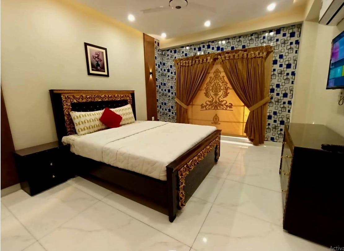 Royal Galaxy Hotel & Residence - Near Islamabad International Airport & Motorway Экстерьер фото